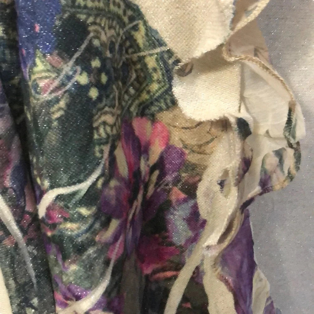 Floral Ruffle Cardigan - Picture 4 of 7